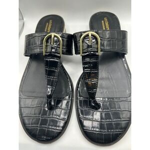 Liz Claiborne‎ Black Faux Croc Thong Sandals Size 9 Memory Foam Buckle Detail